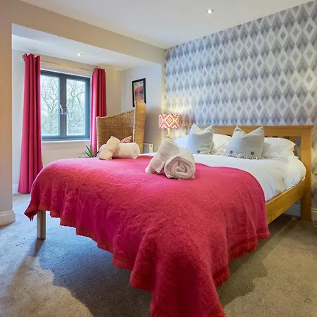 Riverside Park 4 *